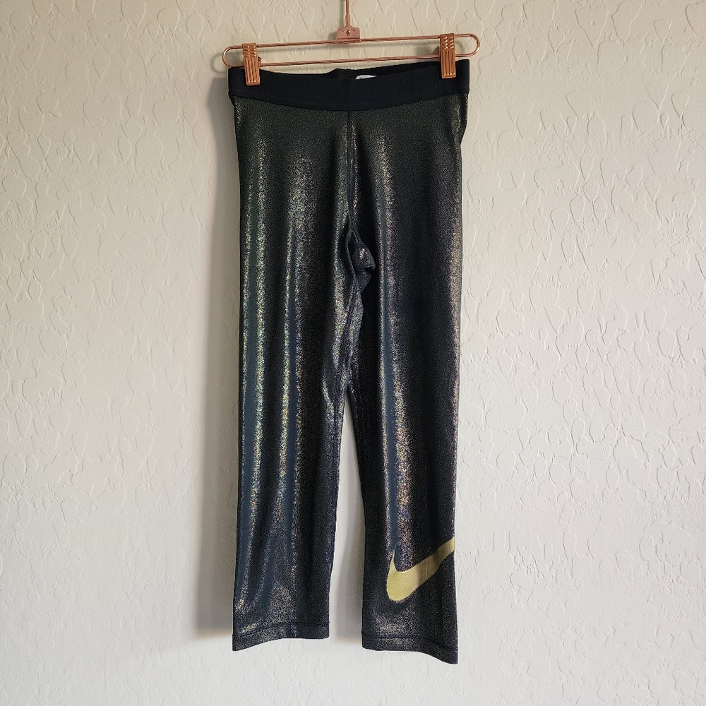 ⭐ 4/$20 Nike Pro Crop Leggings XS